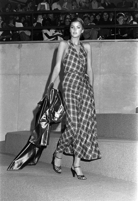 Janice Dickinson Photos: Runway Moments Through the Years .